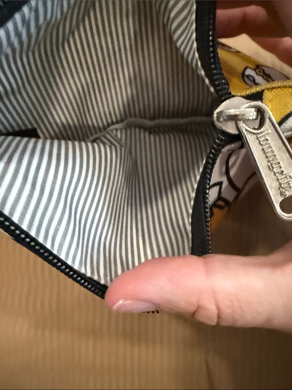 Gudetama Yellow Cartoon Zip Pouch - Picture 3 of 3